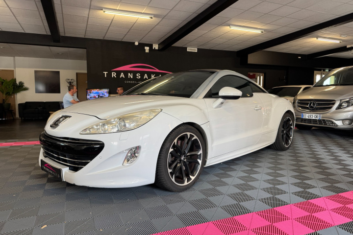 PEUGEOT RCZ