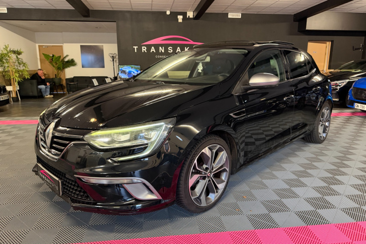 RENAULT MEGANE IV BERLINE