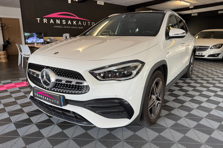 MERCEDES GLA