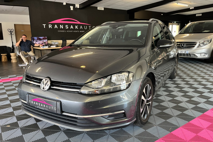 VOLKSWAGEN GOLF SW