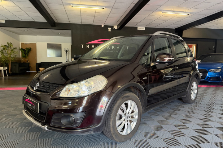 SUZUKI SX4 XPLORE