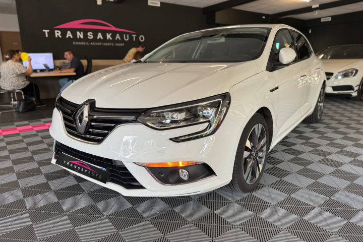 RENAULT MEGANE IV BERLINE